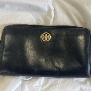 Tory Burch smooth leather wallet
